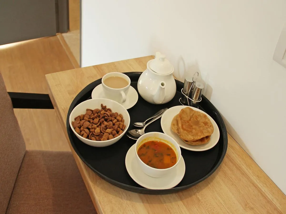 Hotel Amrit Villa Δελχί